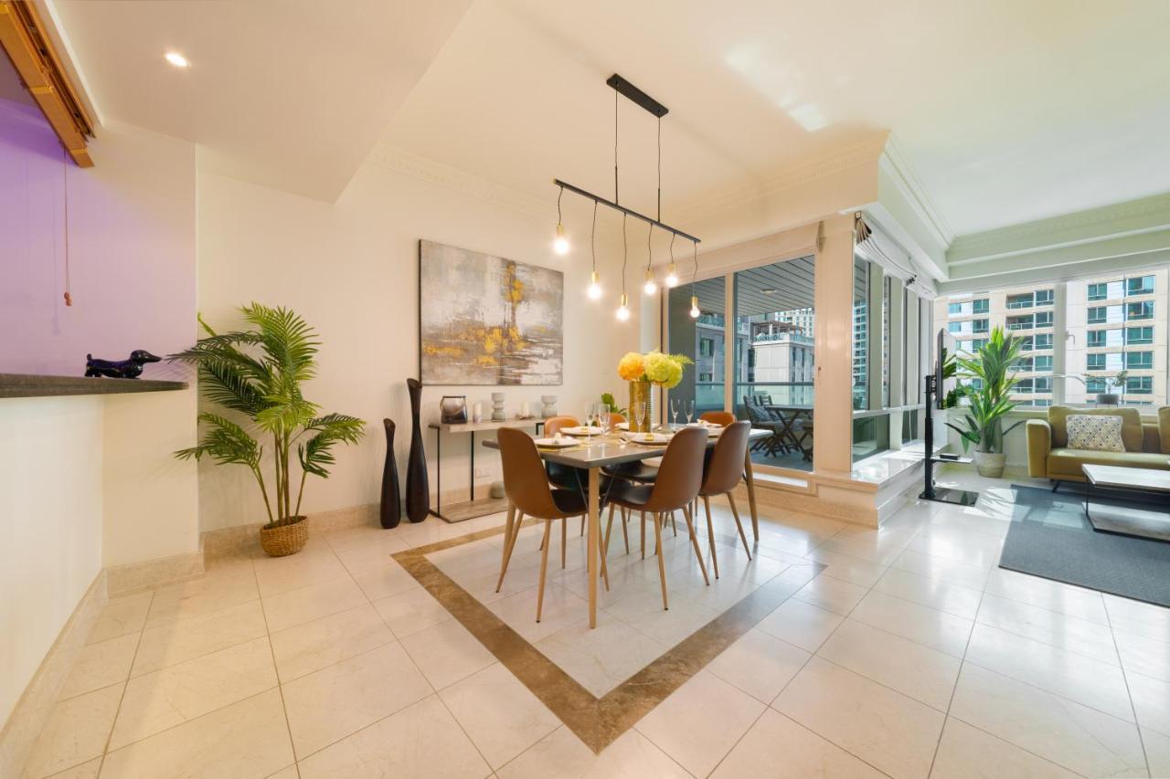 Maison Privee - Stunning Waterfront Apt With Marina View Nxt To Beach Dubai Esterno foto
