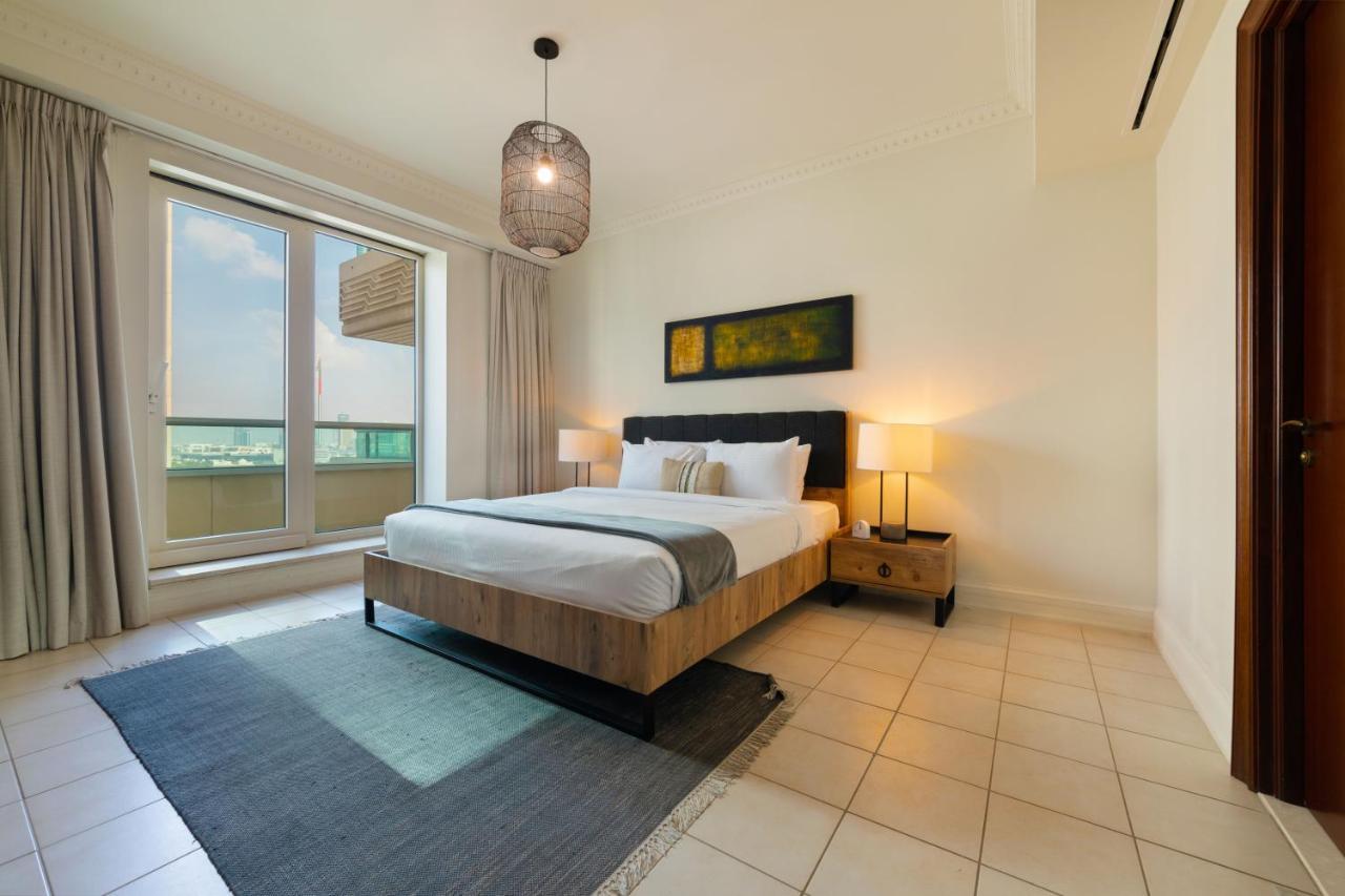 Maison Privee - Stunning Waterfront Apt With Marina View Nxt To Beach Dubai Esterno foto